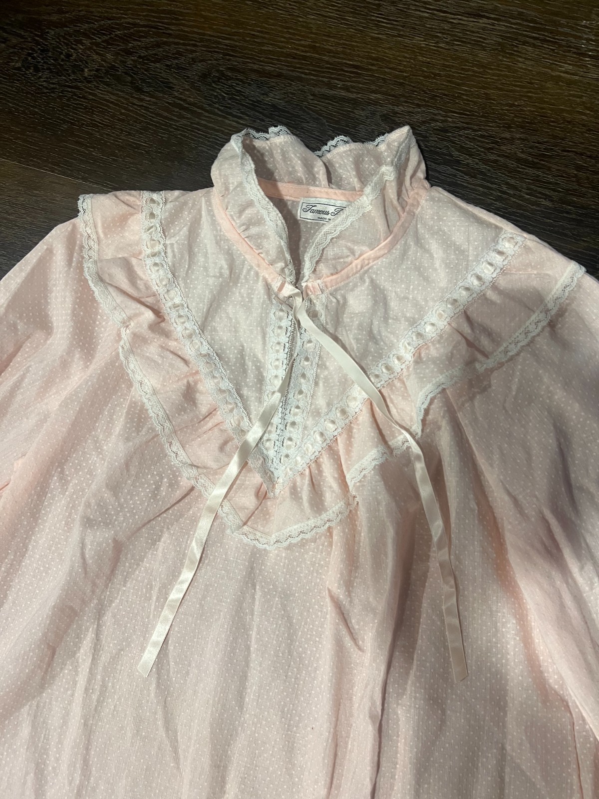 Sears Famous Bodies Short Vintage Nightgown- X-Small Adult – Pink Swiss Dot