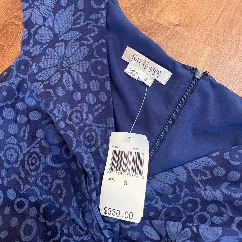 Kay Unger Floral V Neck Cocktail Dress Cap Sleeve Size 8 NWT Vintage Purple