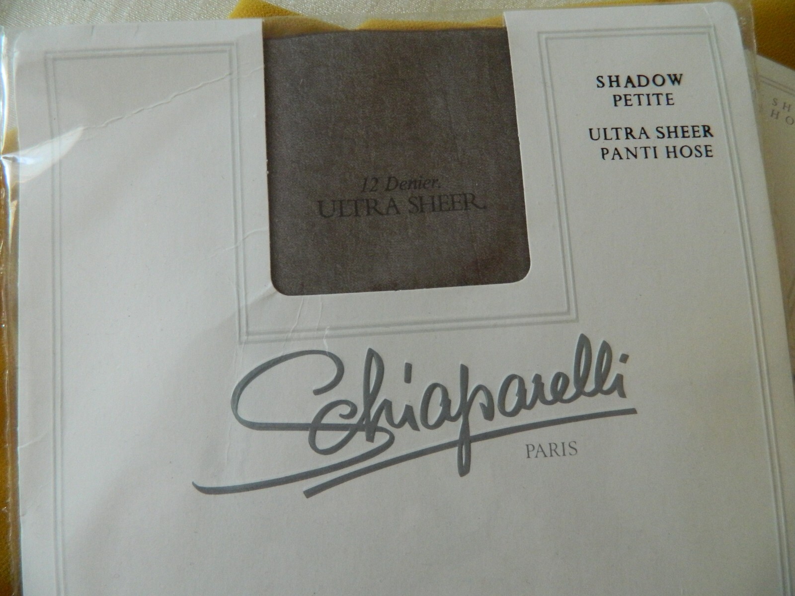 SCHIAPARELLI Paris Pantyhose Ultra Sheer SHADOW Pet,CHATEAU Pet,MYSTIQUE Ave,