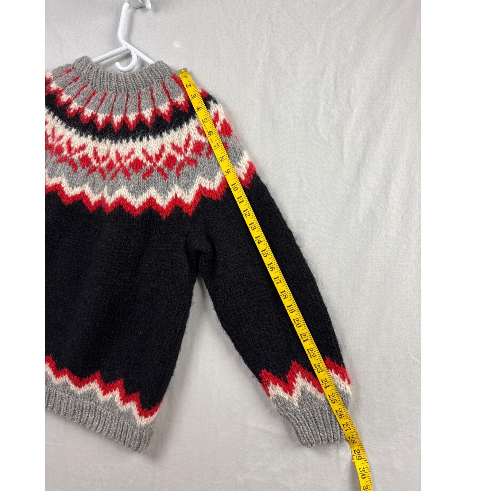 Handmade Sweater Women Medium Black Red Fair Isle Nordic Hand Knit Pullover