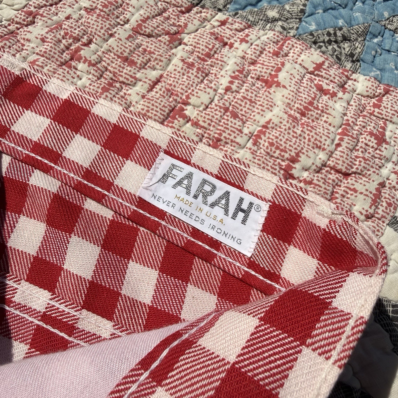 1970s Farah red & White gingham flared Pants Size 26 Waist X 27 L