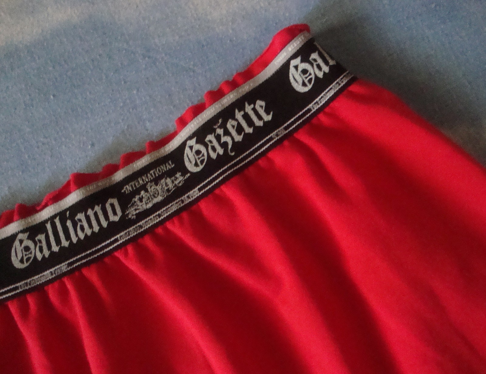 Vintage JOHN GALLIANO SKIRT skirt size 14 approx S NEW!