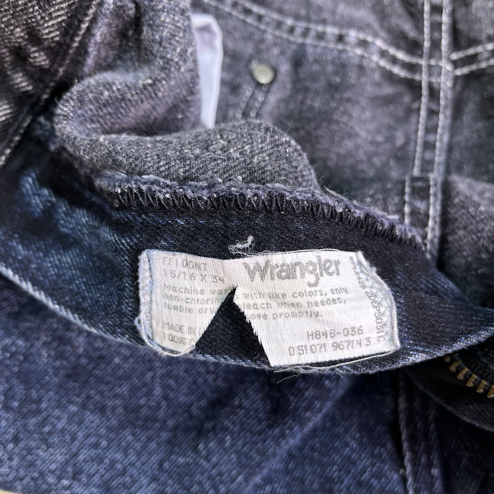 VTG Wrangler 80s Very High Rise 2-Tone Blue Black 32×33 Women’s Jeans USA Made