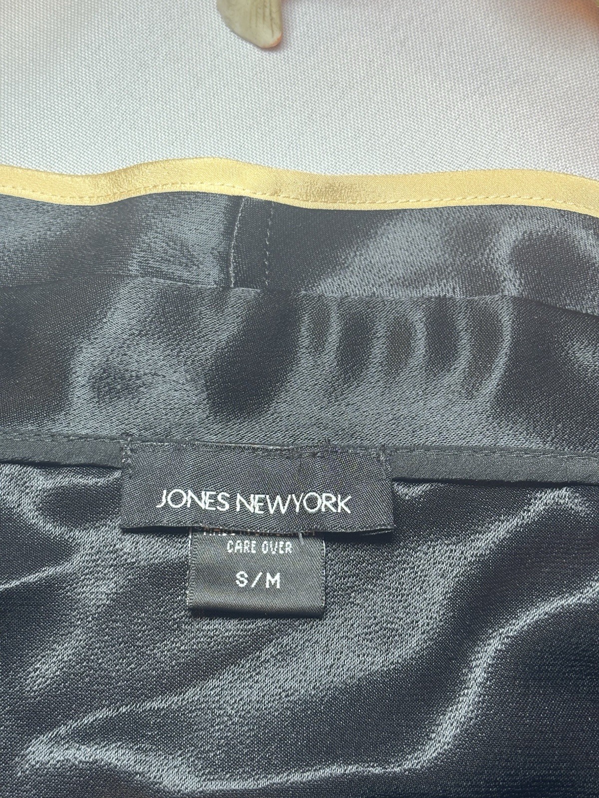 Jones New York Black Satin Robe Long Wrap Gown Women’s Size S/M Pockets