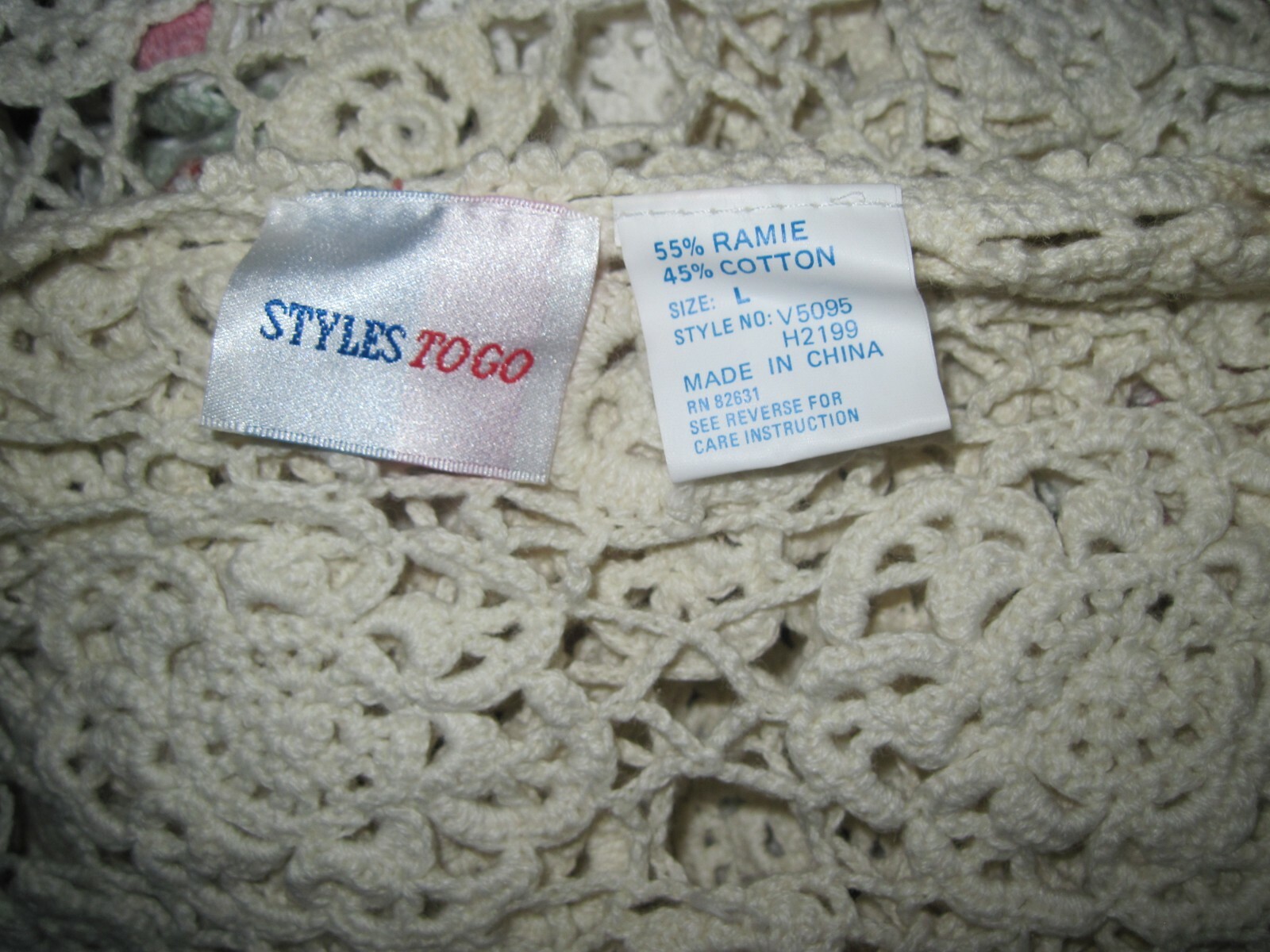 Styles to Go Women’s Large Crochet Knit Top Sweater Long Sleeves Buttons Front
