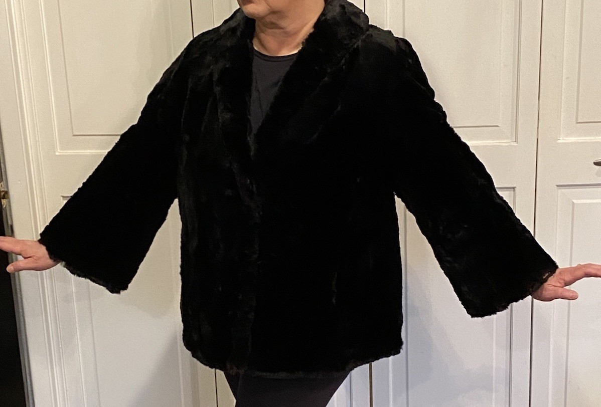 VINTAGE Genuine Rabbit Fur Coat Northgate Fur Co Black Size L GORGEOUS & RARE