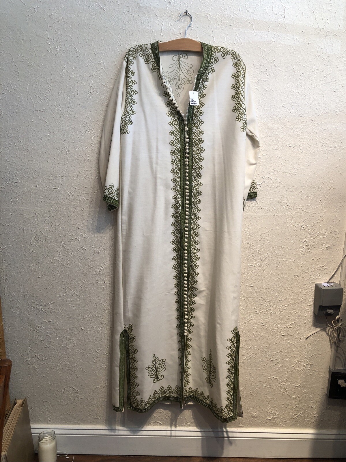 Seventies Turkish Embroderied Kaftan Cream And Green