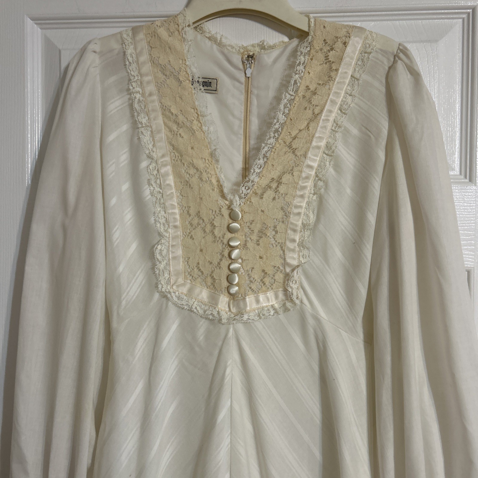 Vintage 1960’s /70’s Joseph Magnin Boho Hippie Prairie Dress Lace Trim Ivory