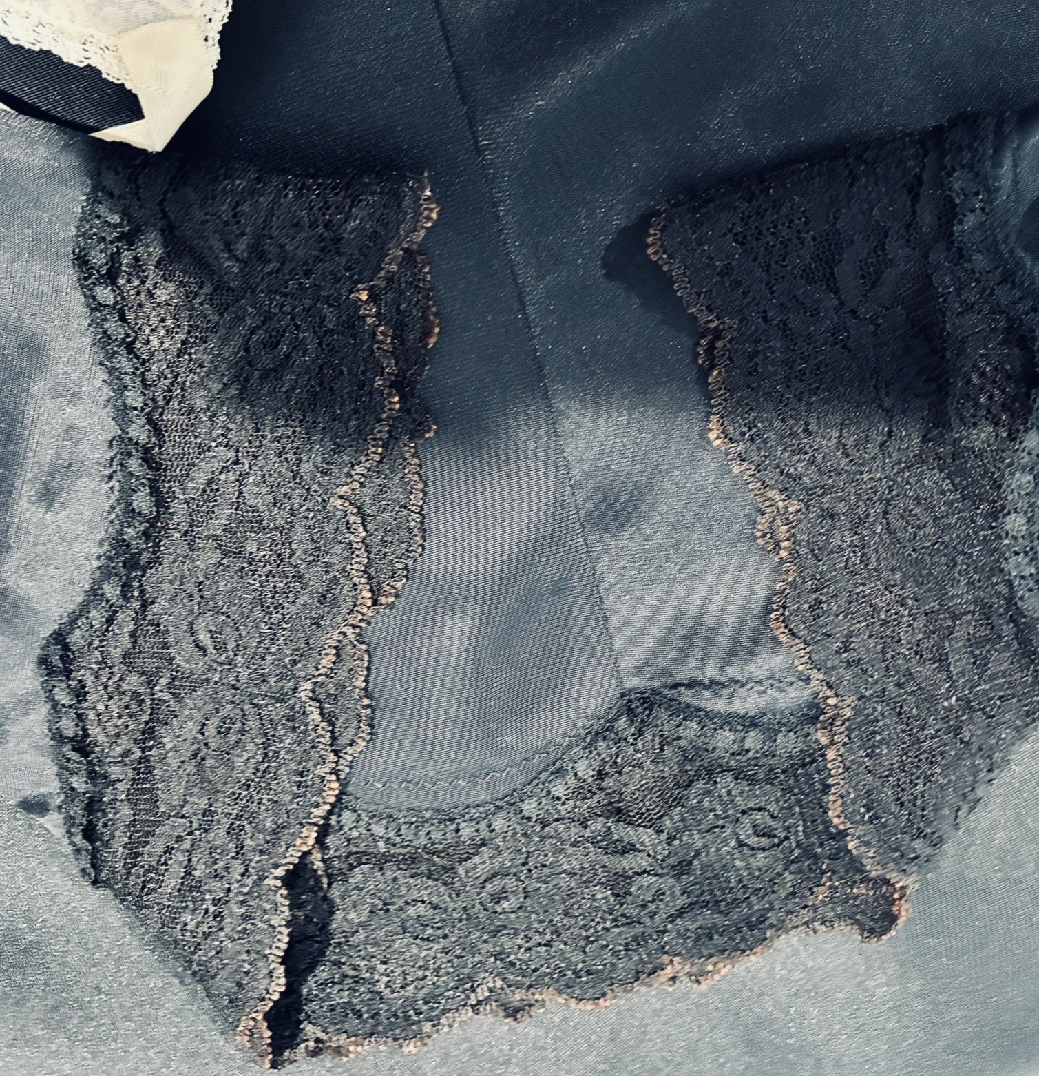 Vtg Vanity Fair Tuxedo Ivory Lace Black Dress Nylon Slip 34 S