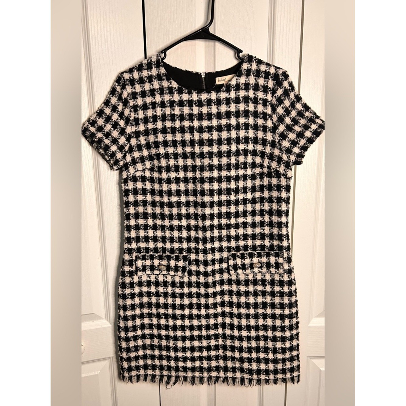 Bebop Women’s Black White Tweed Houndstooth Sheath Raw Hem Dress Size Large L