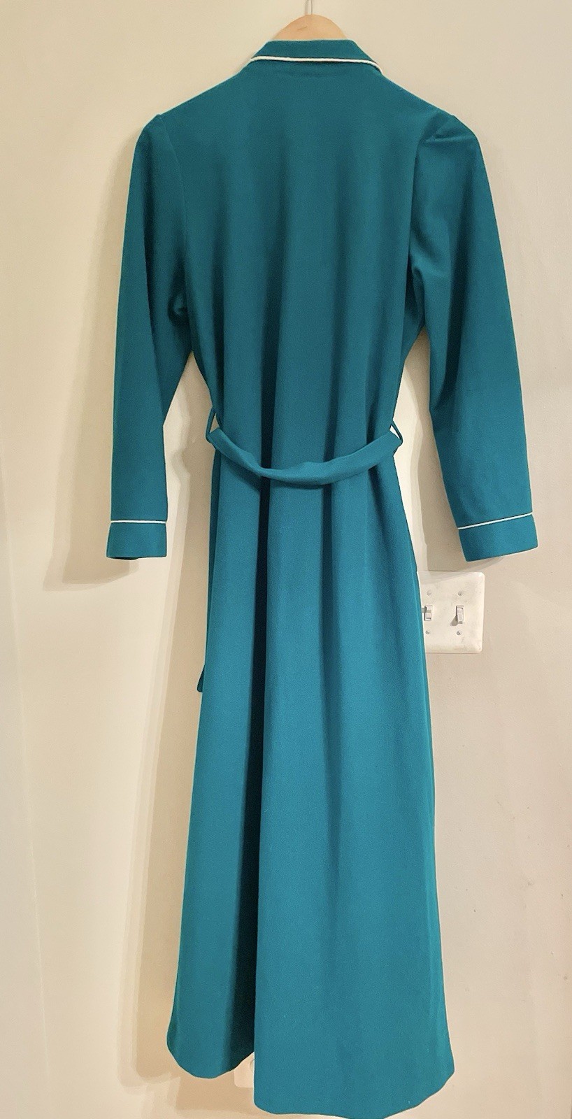Famous Bodies Vtg Women’s Robe Housecoat Teal Med 12/14 Belt- EUC