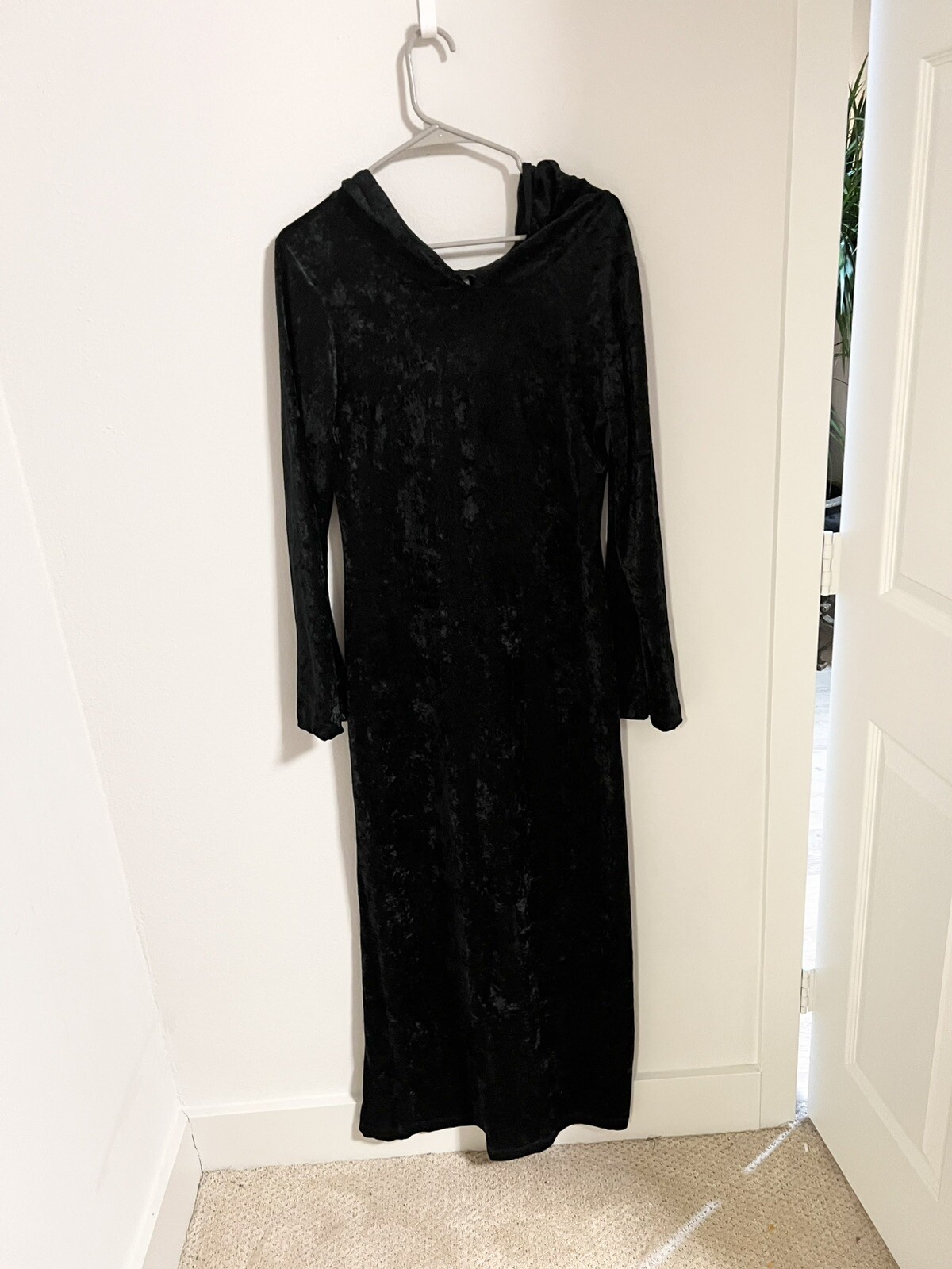Y2K Morbid Threads Size L Vintage Velvet Cloak Dress Hooded Hot Topic Black Goth