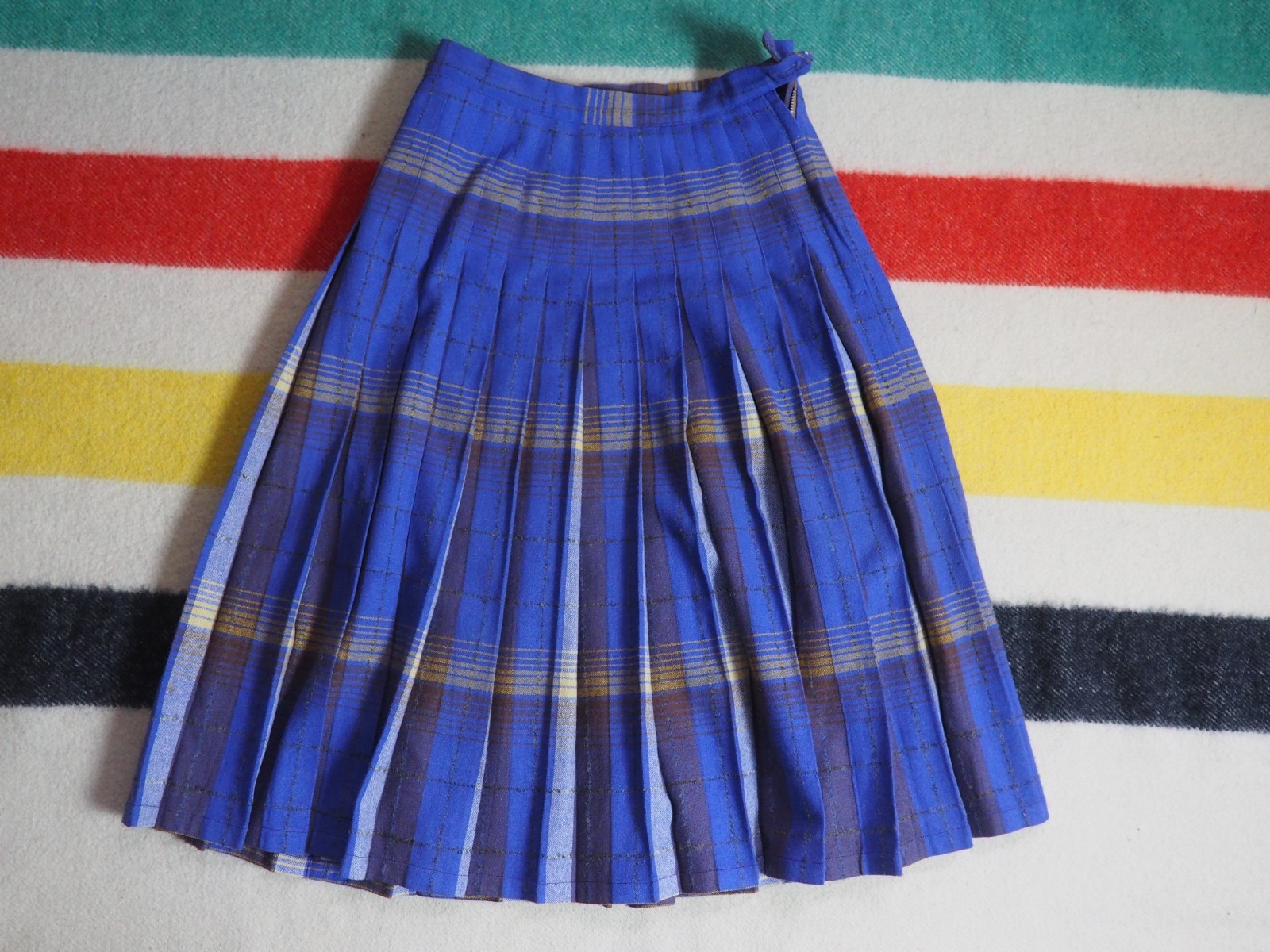 VTG 50s 60s Purple Blue Yellow Turnabout Wool Plaid Boho 27W Tartan Skirt Womens