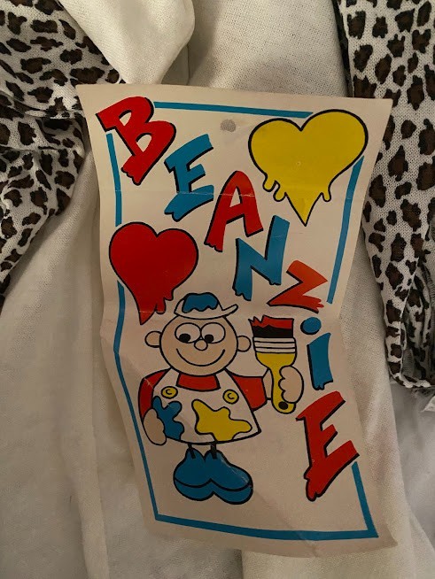 Vintage 80’s Womans Fringe Beanzie Love Me or Leave Me! Cave Bear One Size Shir