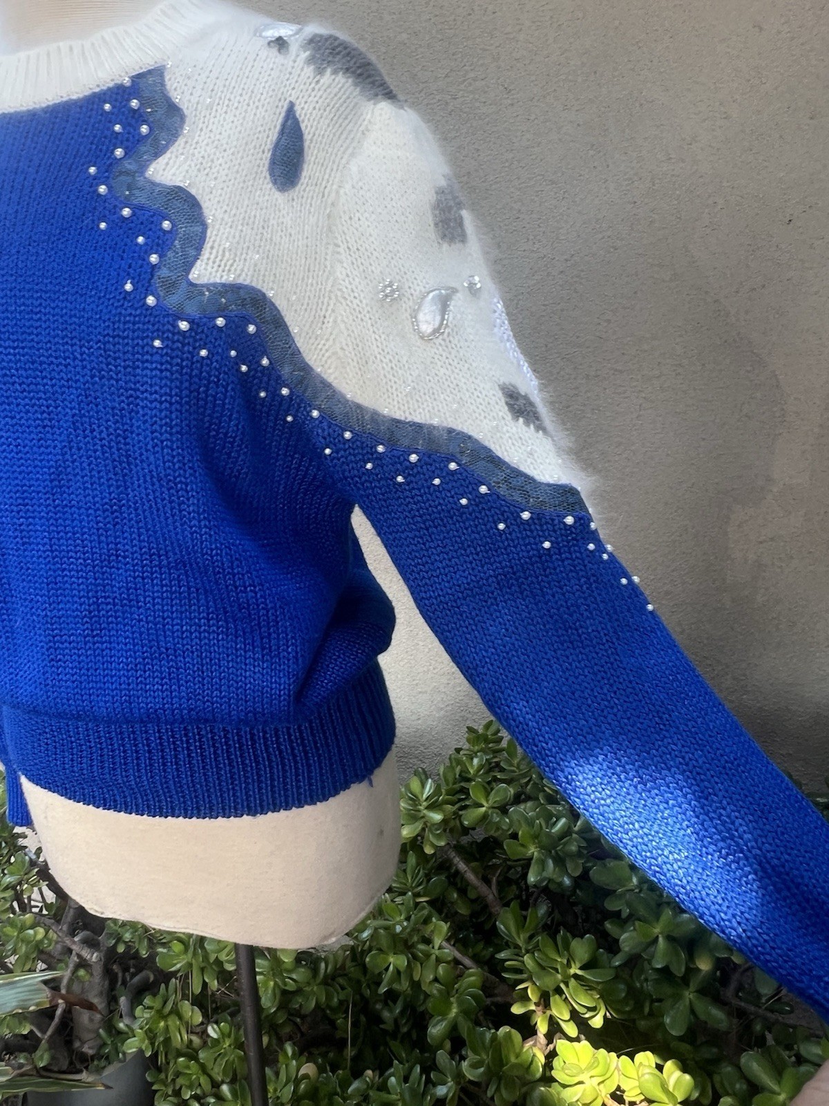 Vtg Glam Sweater Blue White Fuzzy Angora Beads Sz L Shannan