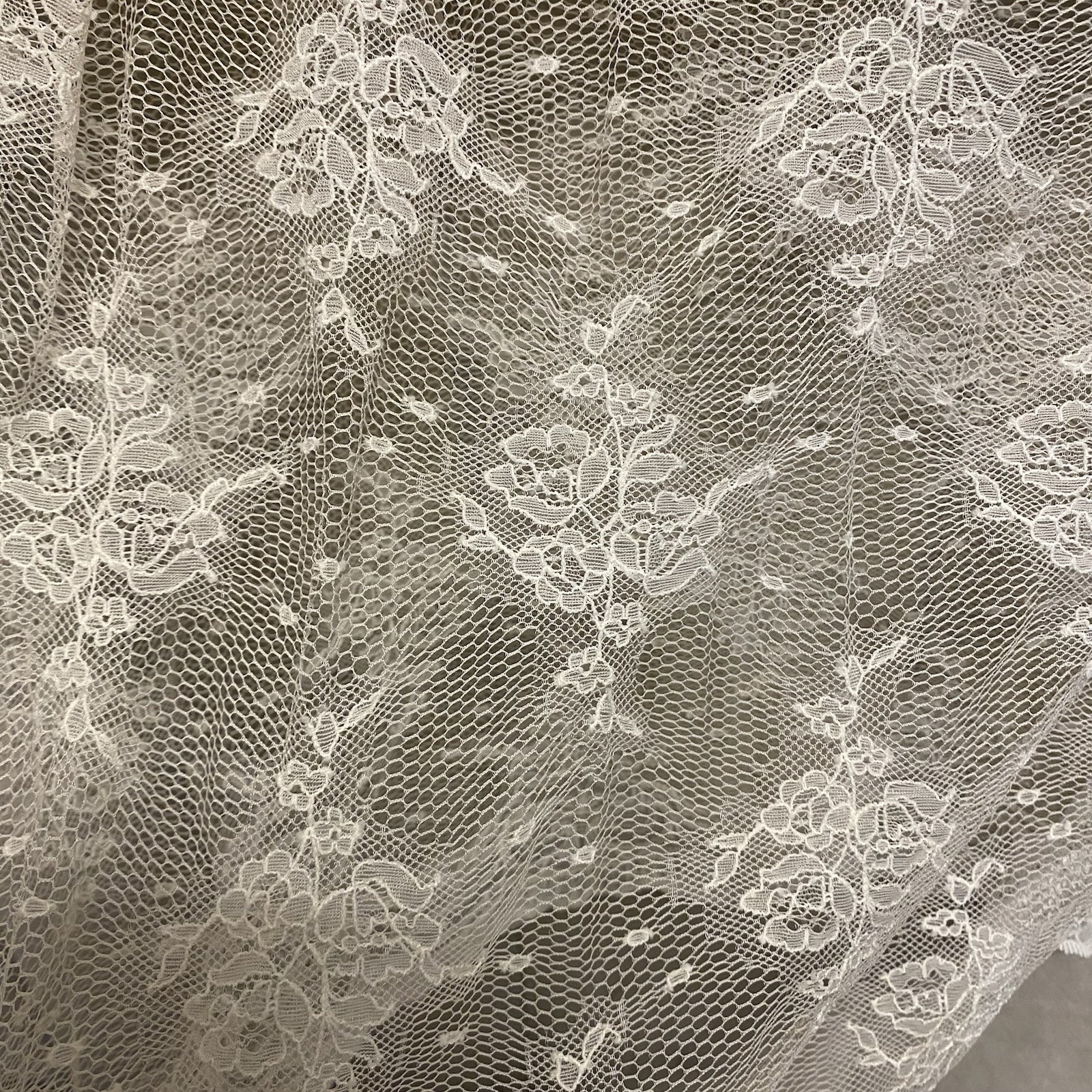 Vintage Eileen West Couture Queen Anne’s Lace Nightgown Slip Dress Small Lacy