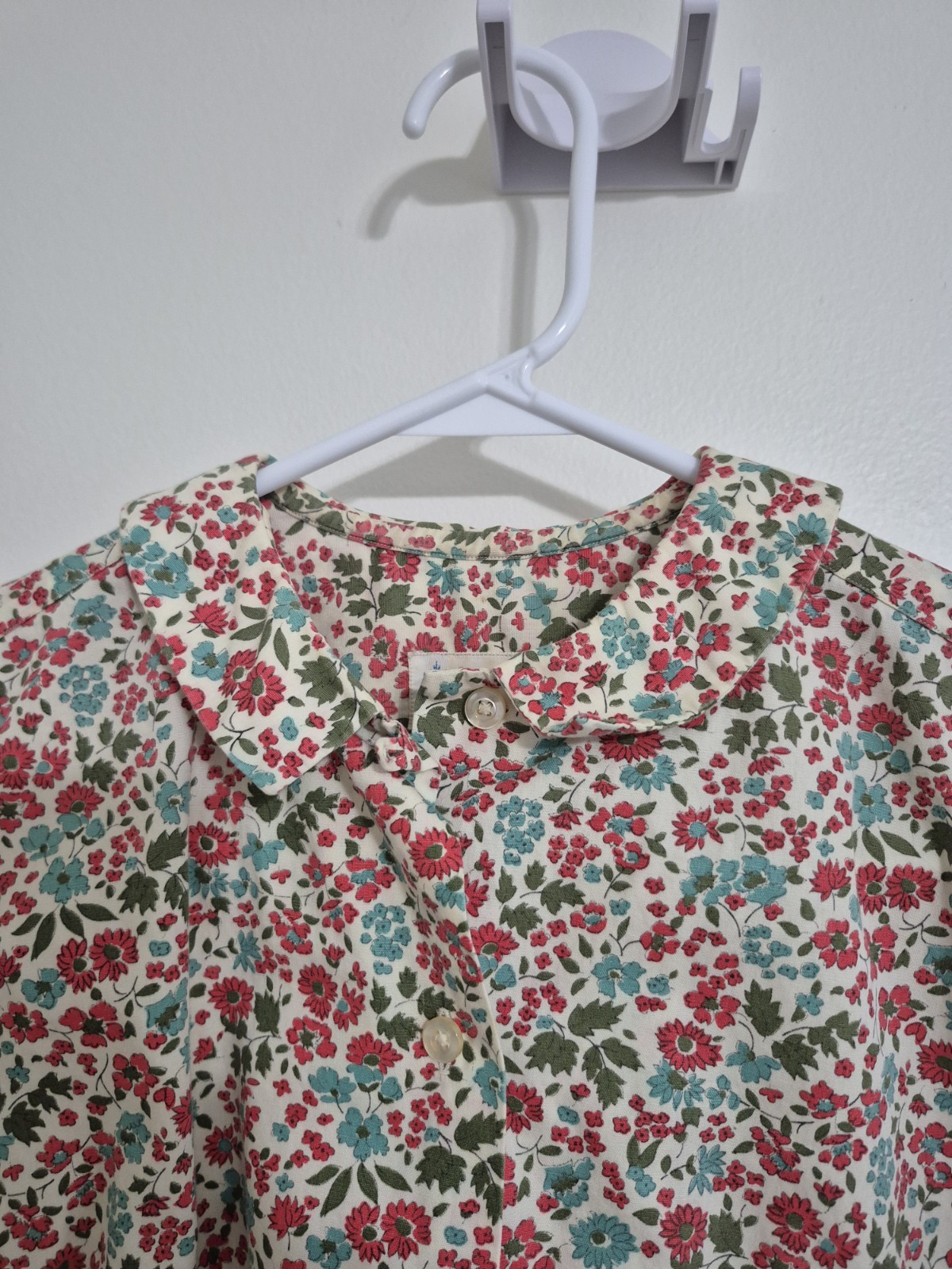 Vtg 60s 70s John Meyer of Norwich Floral Short Sleeve Blouse Peter Pan -Small