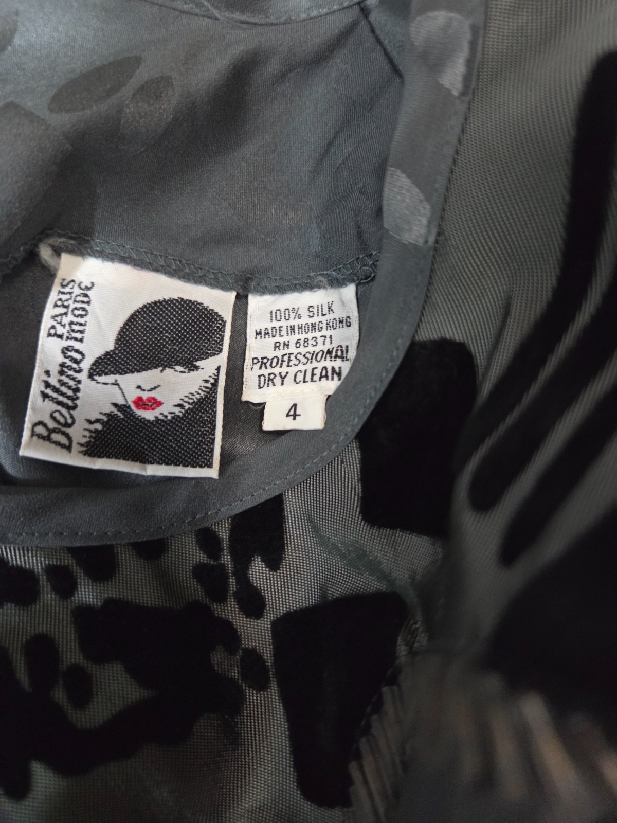 Vtg BELLINO Paris Mode 1980’s Gray Silk BLOUSE, Size 4, Beaded, Shoulder Pads