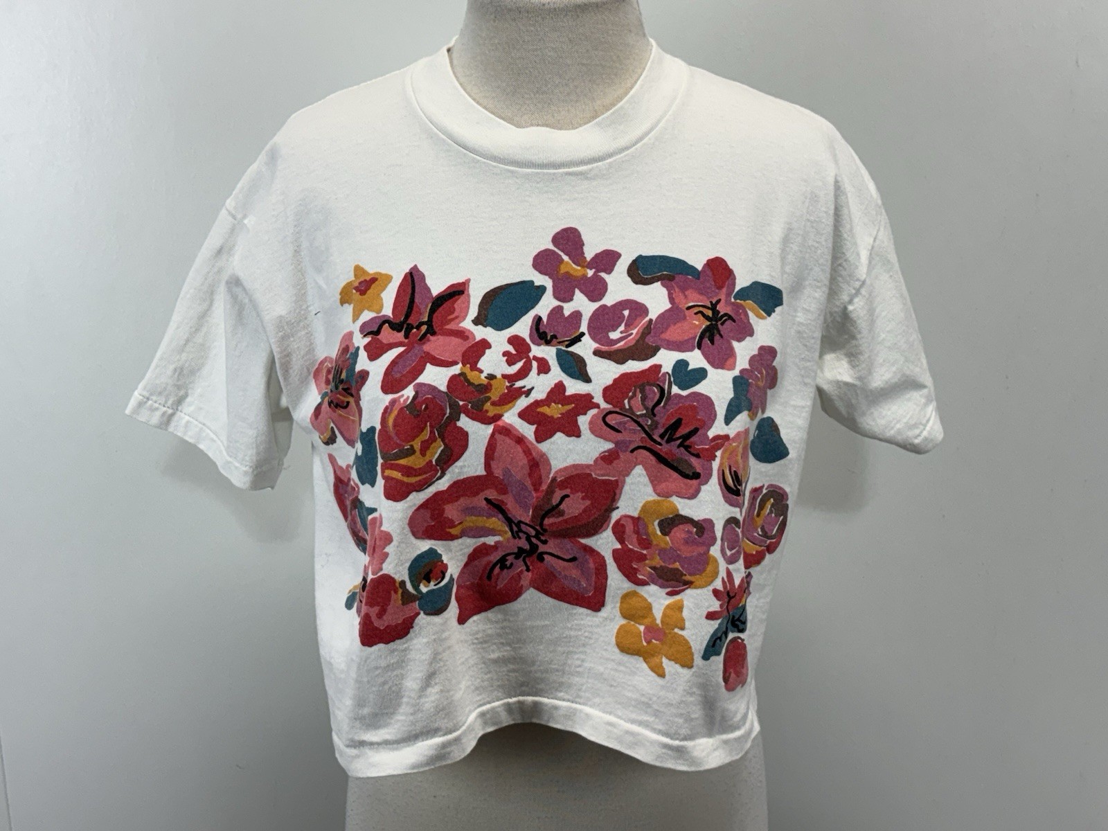 Vtg Y2K Marika Floral Crop Baby Tshirt One Size Cotton Single Stitch Made USA