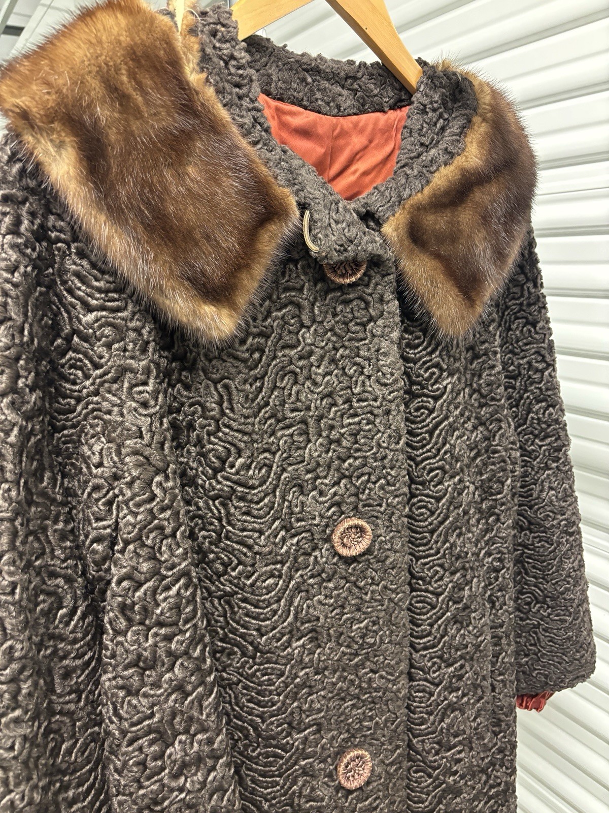 Astrakin Sportowne 50-60’s Brown Curly Persian Lamb Coat Mink Collar France LG