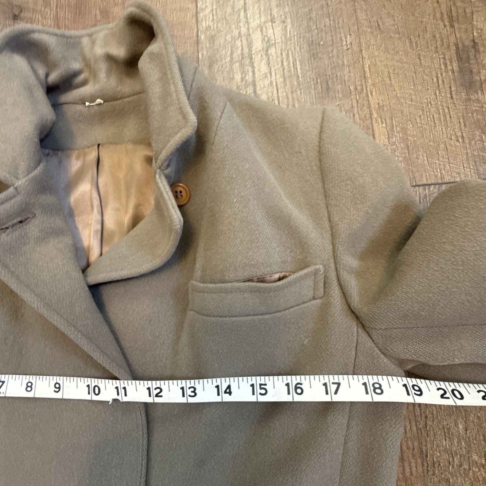 VTG 1960’s Women’s 100% Pure Wool Coat Worumbo Stevens Fabric Camel Sz Small?