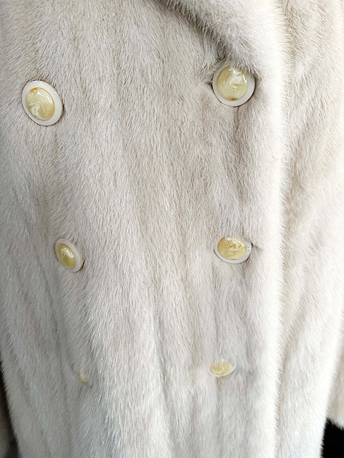 Vintage 1950’s 1960s Double Breasted EMBA Mink Fur Coat – Pale Beige Blond, Soft