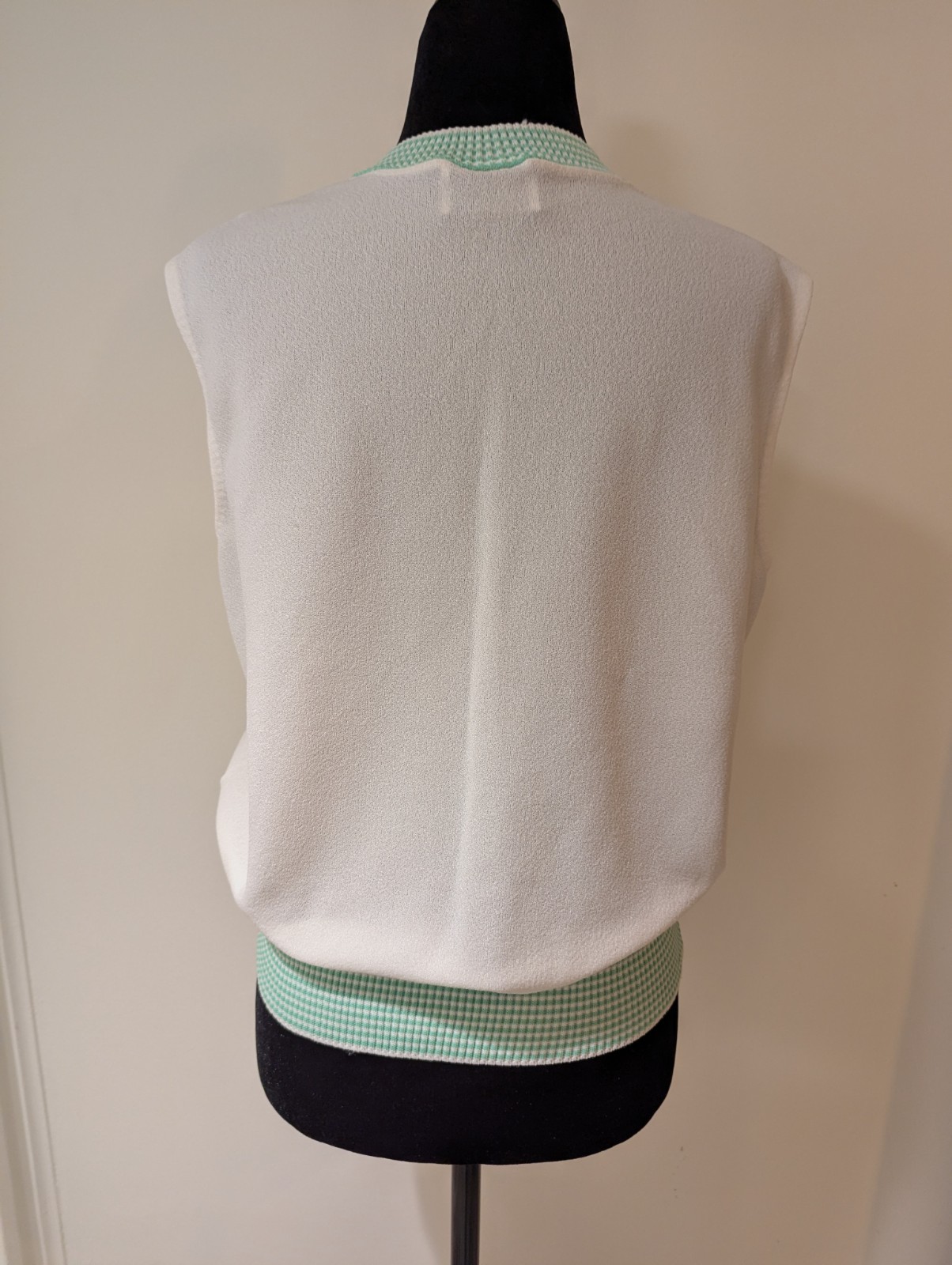 Vintage 1960s Womens Devonette Polytron White Green Vest Top Shortsleeve Large