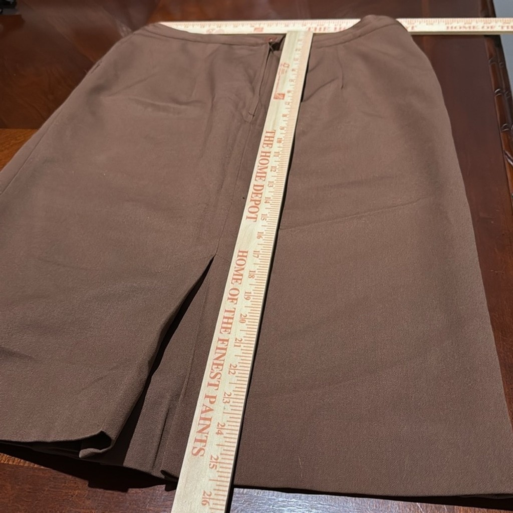 Vintage intuitions 💯 wool office skirt