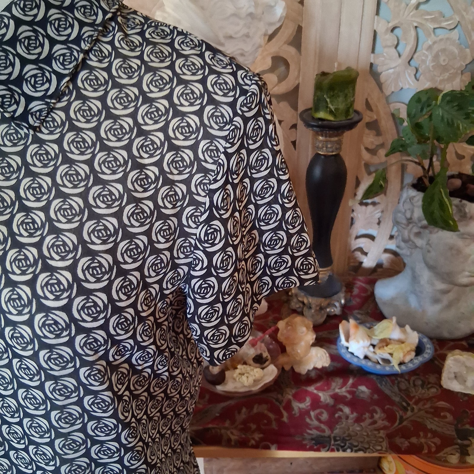 Vintage 1990s Rose Collared Quarter Zipper Graphic Sheer Short Sleeve Shirt