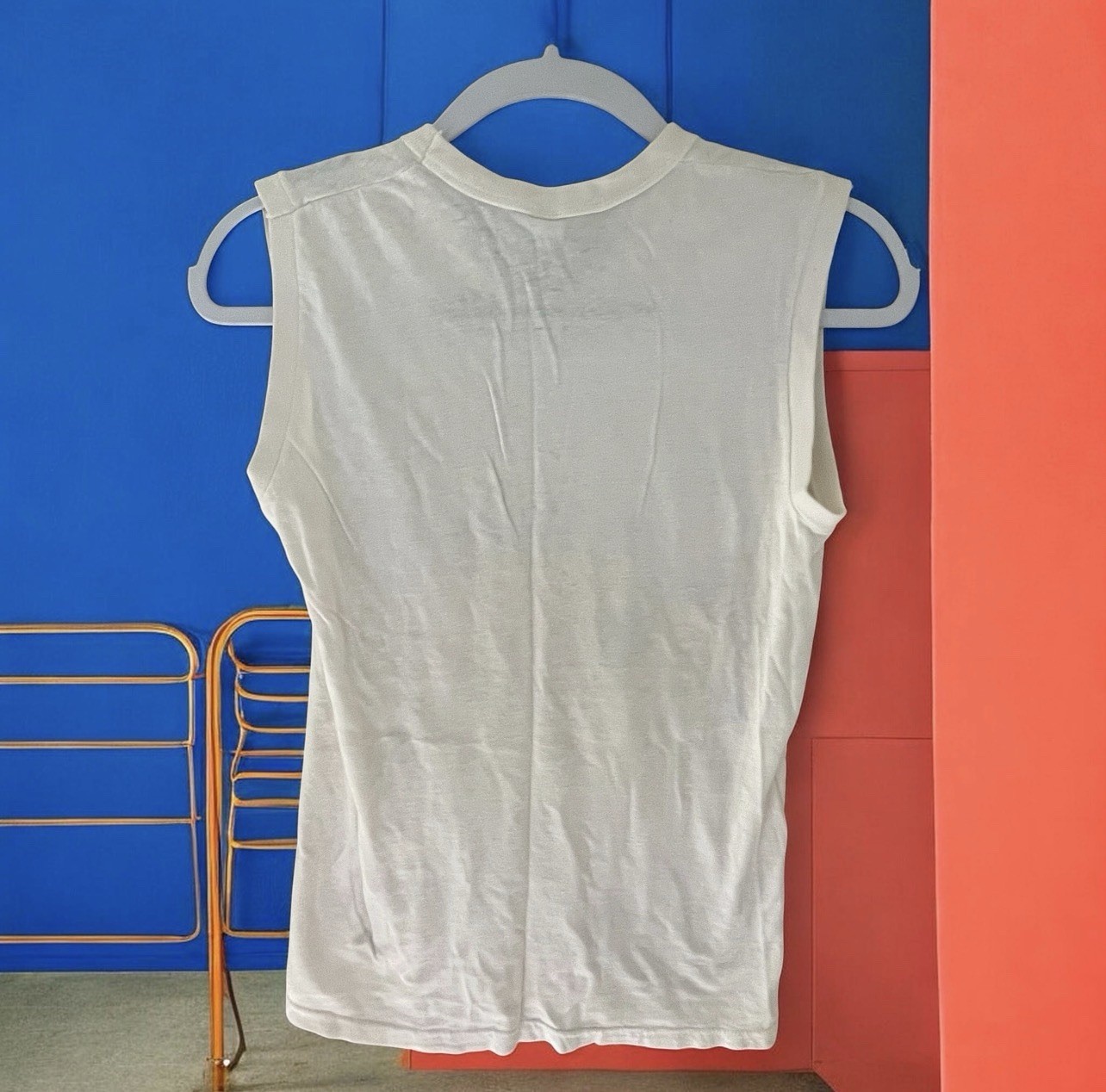 VINTAGE The GO GO’s Tank T-Shirt Size M White 80s Album Cover Beauty & The Beat