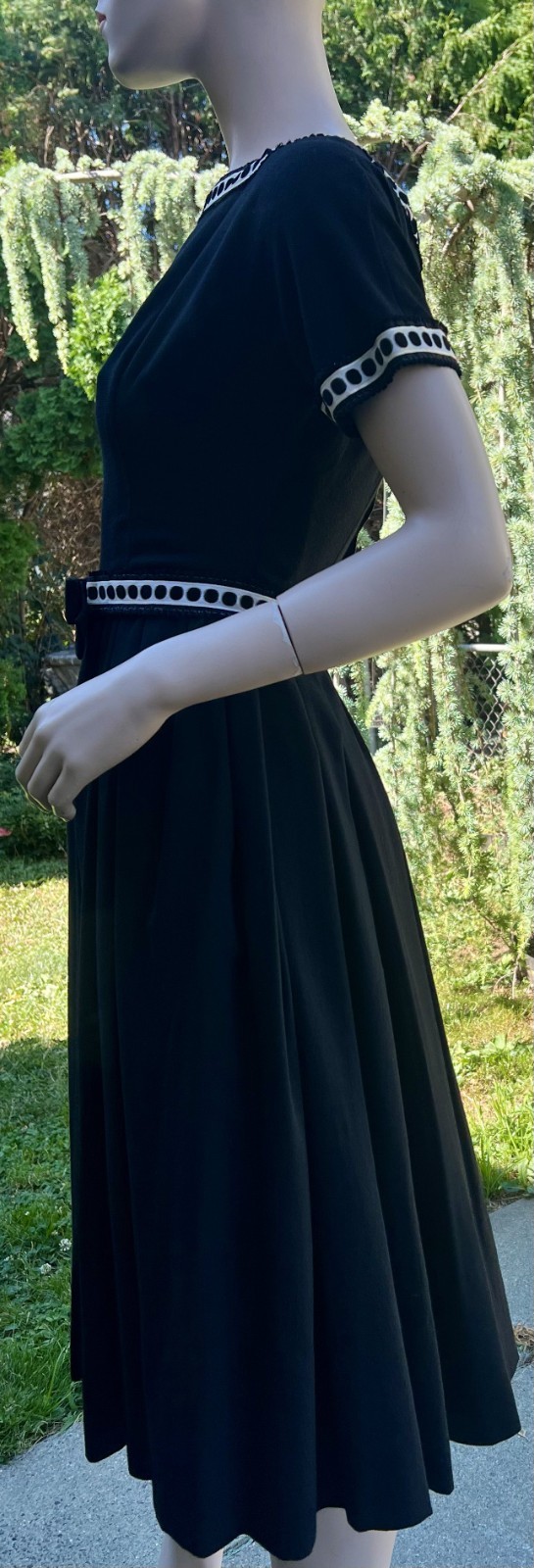 VINTAGE 1950’s BLACK WOOL DRESS W/ DOTTED RIBBON TRIM