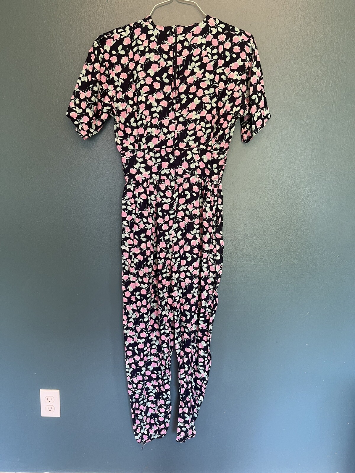 Vintage Paquette Too Long Sleeve Jumpsuit Floral Navy and Pink Size 10