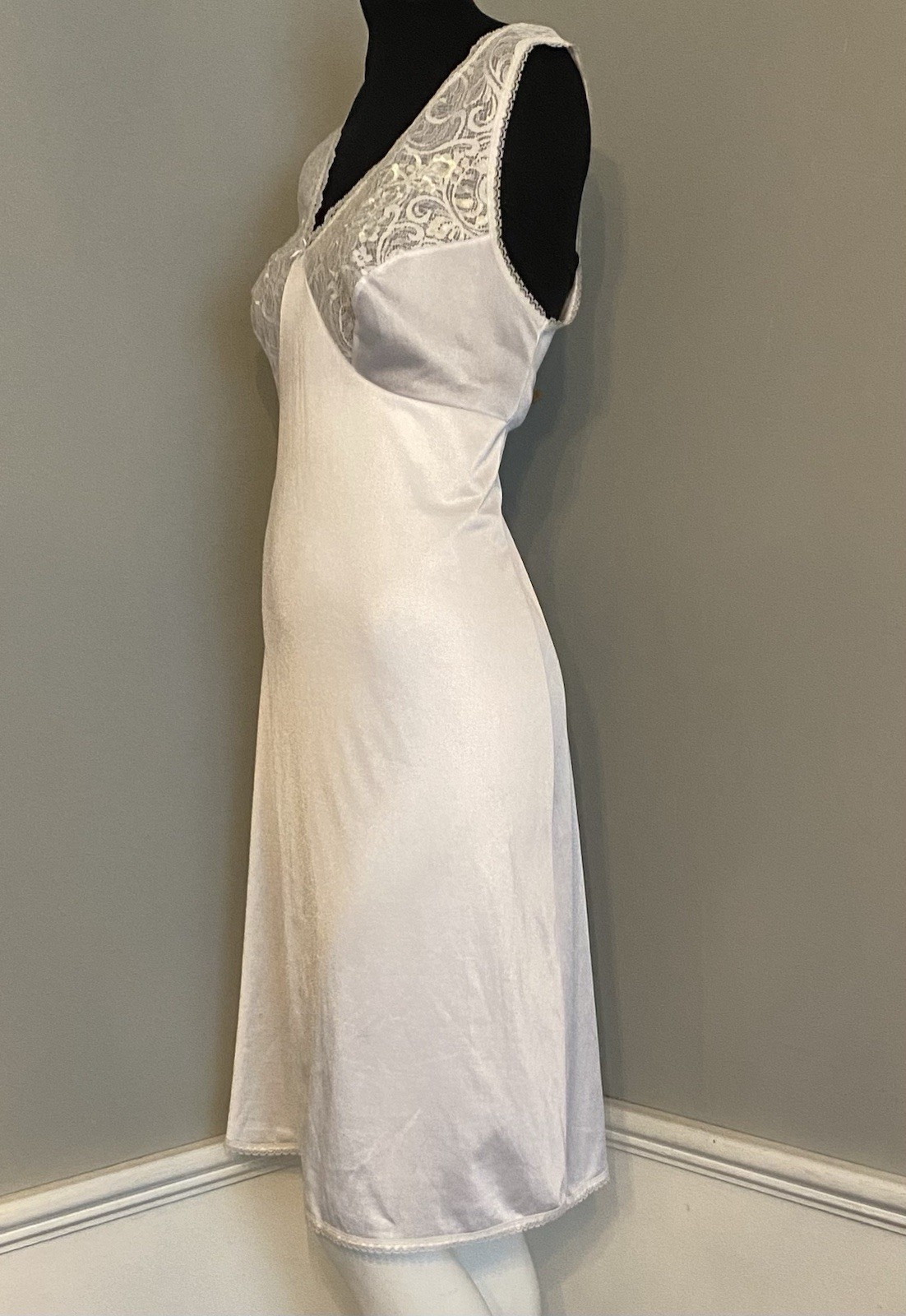 Vintage Silky White Satin Nylon and Lace Bust Full Slip Lingerie Size 38 V-Neck