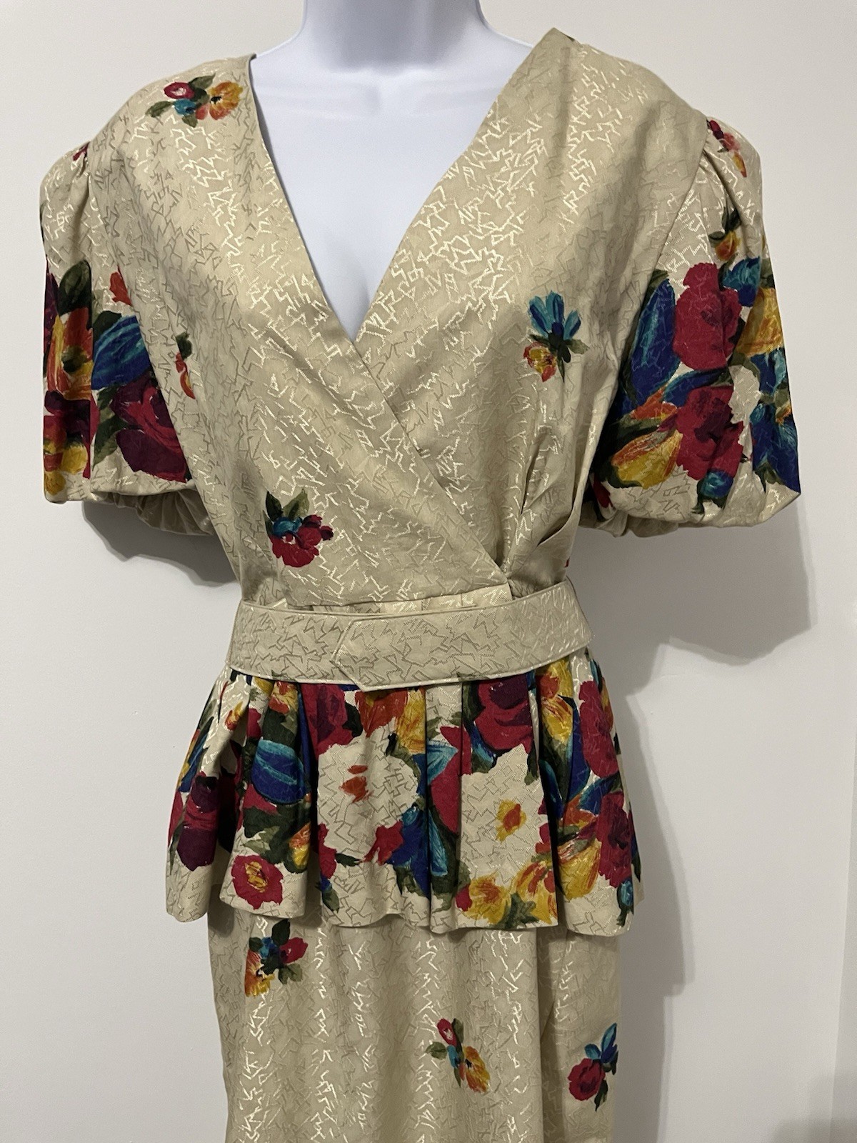 Antara Vintage Made in USA 80s Floral Peplum Dress Beige Multi-Color 9/10