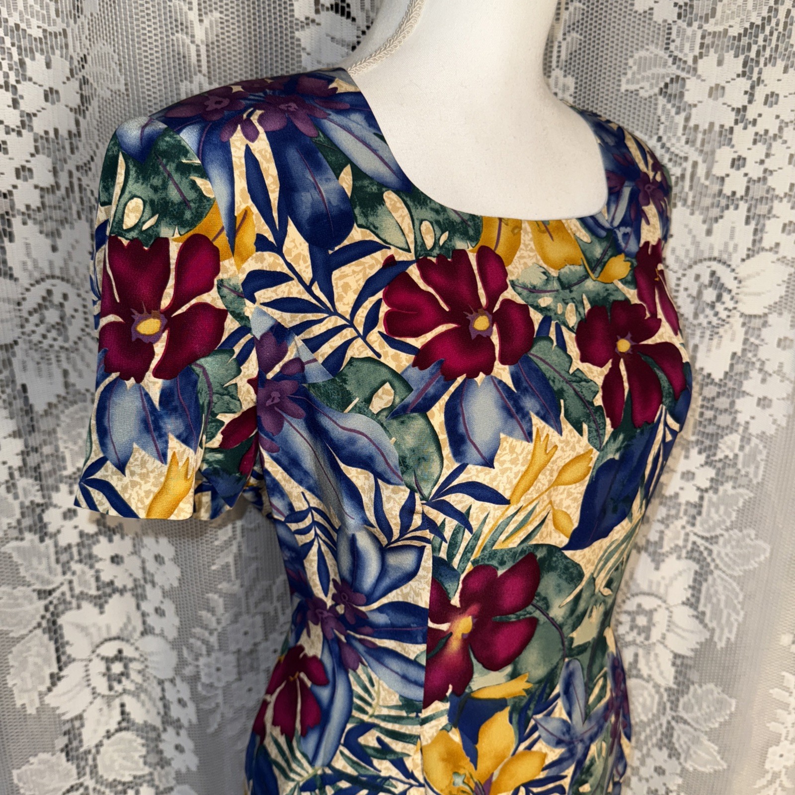 VTG Maggie London Petites Multicolor Silk Lined Floral Print Shift Dress SZ 12P