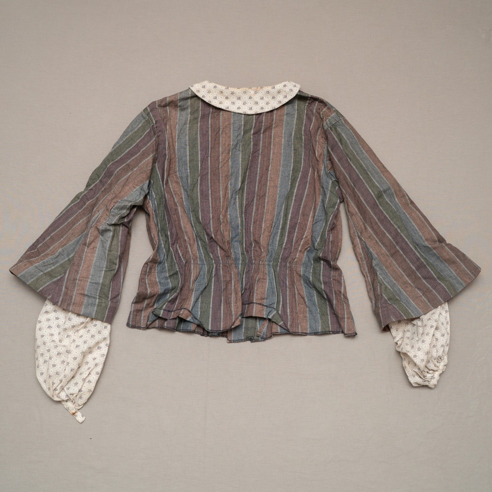 Vintage Antique Theater Victorian Style Puffy Sleeve Flared Blouse Button Up