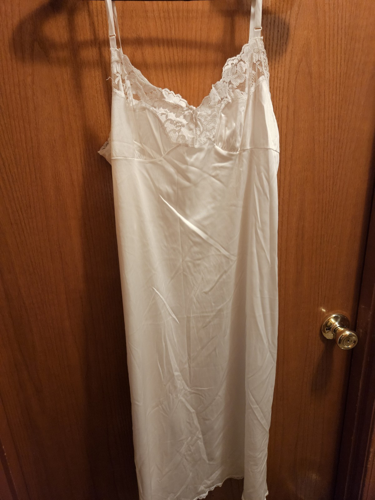 Vintage White Vassarette lace-trimmed garment is size 38 28/44 Long Classic