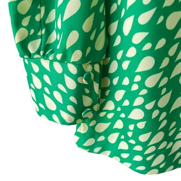 Trends By Jerrie Lurie Green and White Vintage 70s Button Up Top Medium