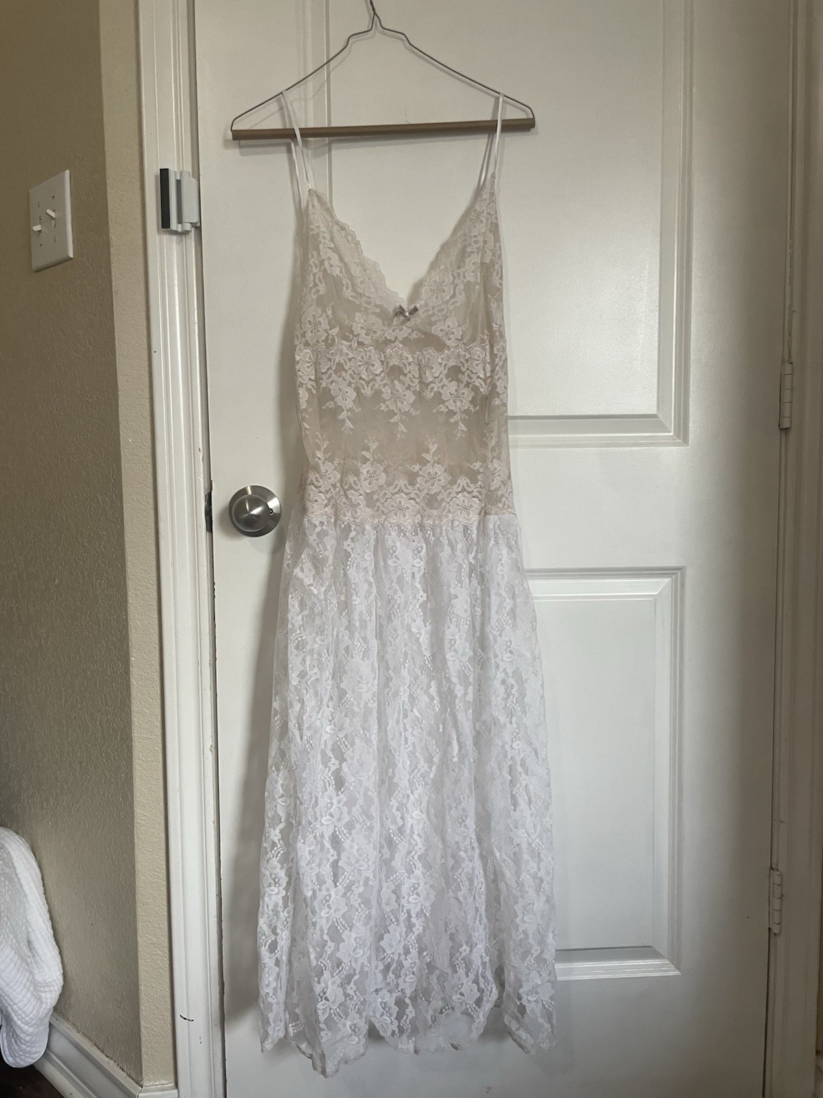 80s Vintage Victoria’s Secret Dress Gold Label White Lace Nightgown Slip Dress