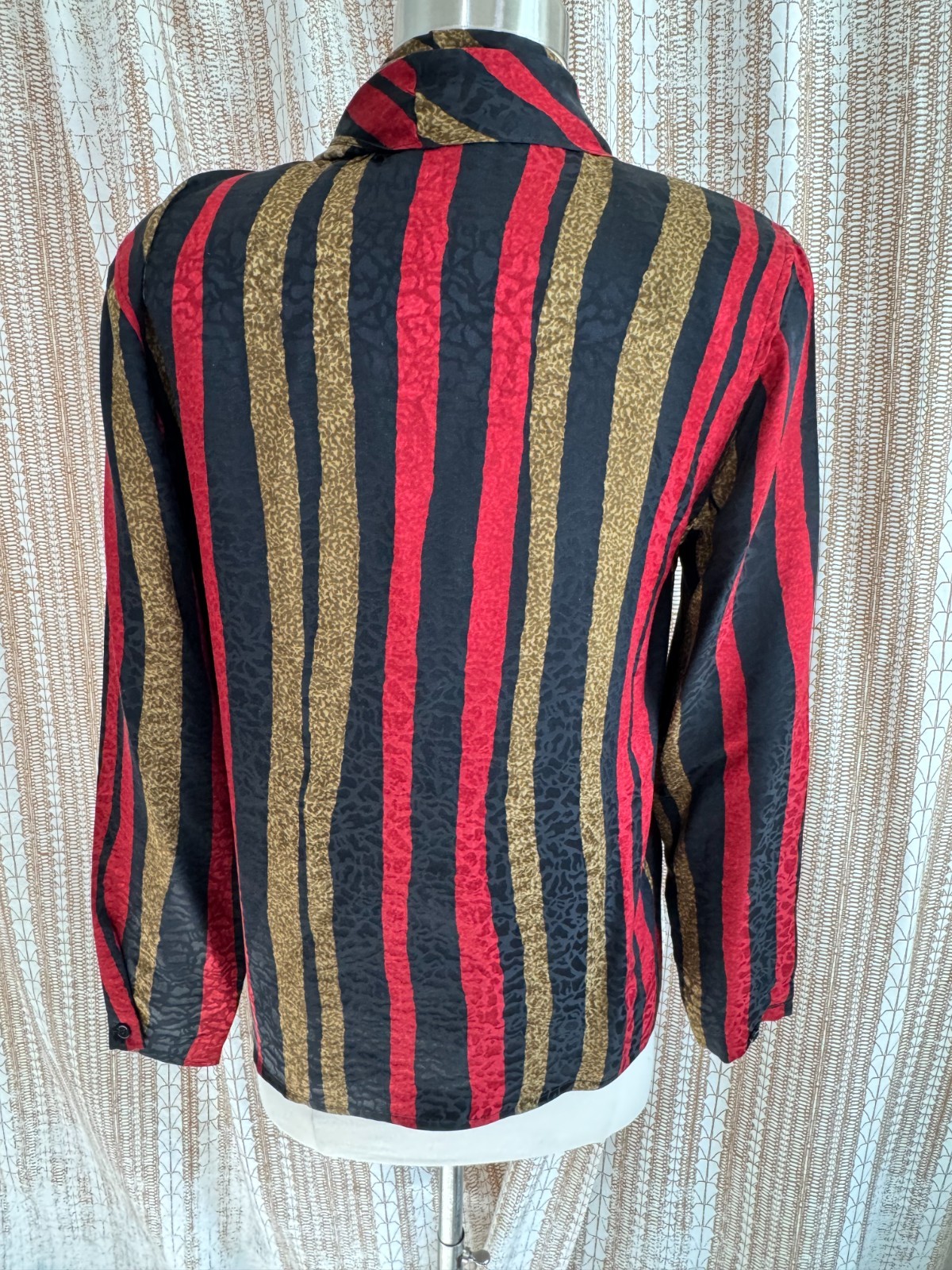 Vintage 1990s Ann May 100% Silk Blouse – Bold Stripe Pattern – XS
