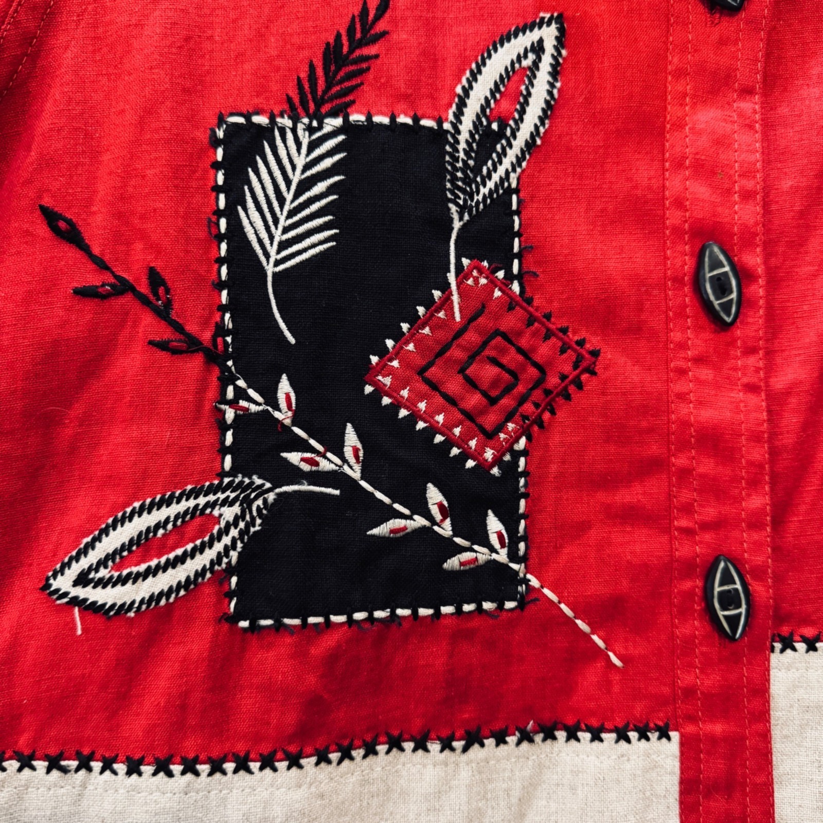 Vintage 90s Linen Blend Top S Color Block Black Red Applique Grannycore Artsy