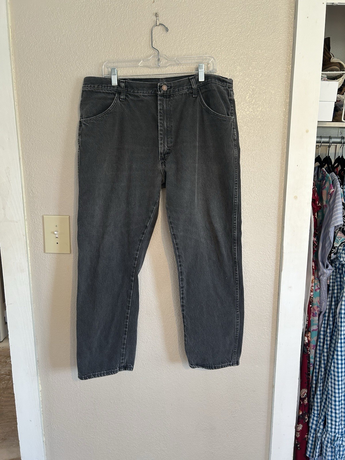 Y2K Rustler Women’s Jeans Black Denim Straight Leg 26 x 28 Mid Rise VTG Mom Jean