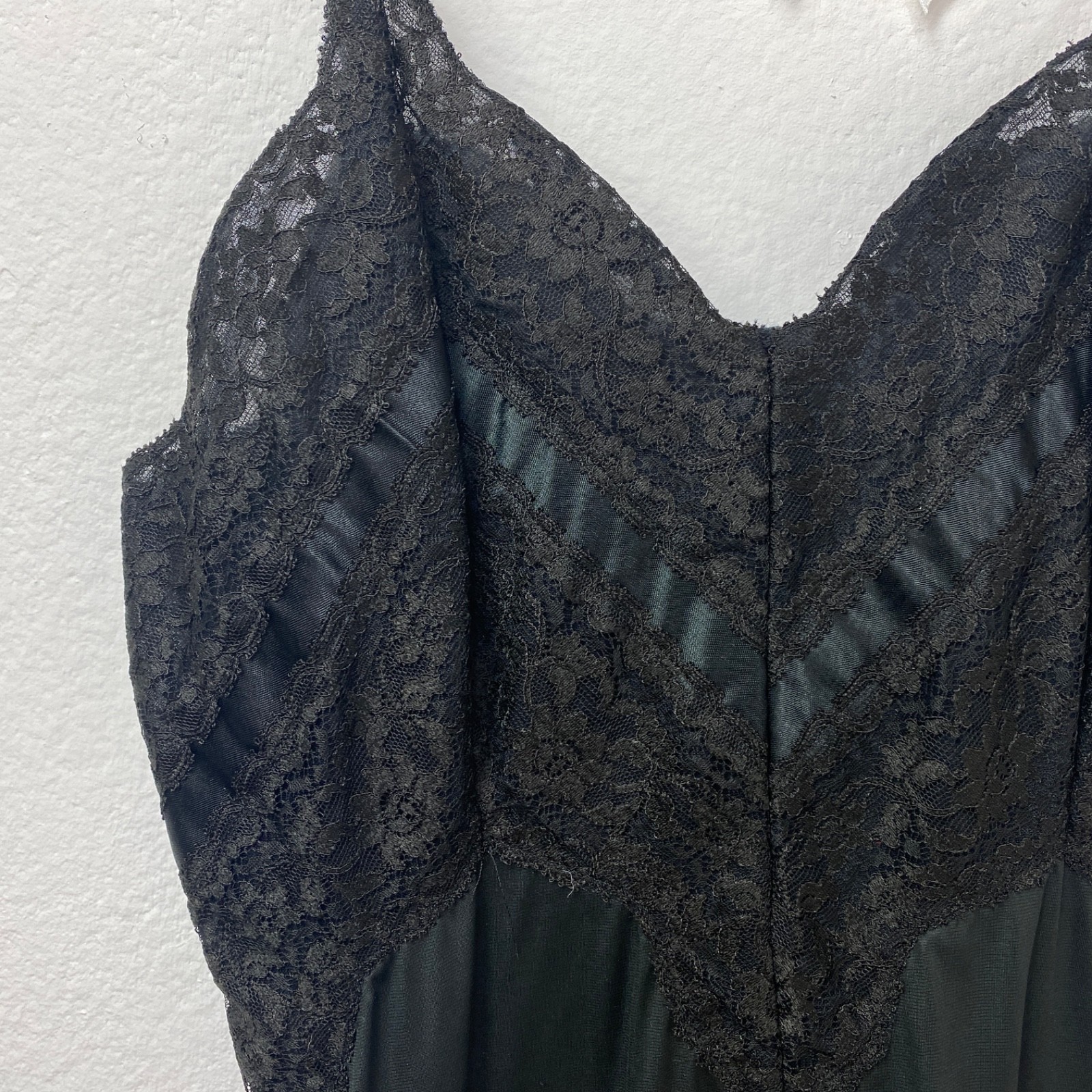 Vintage Charmode Black Full Nylon Tricot Baby Doll Slip Size 32 Lace Below Knee