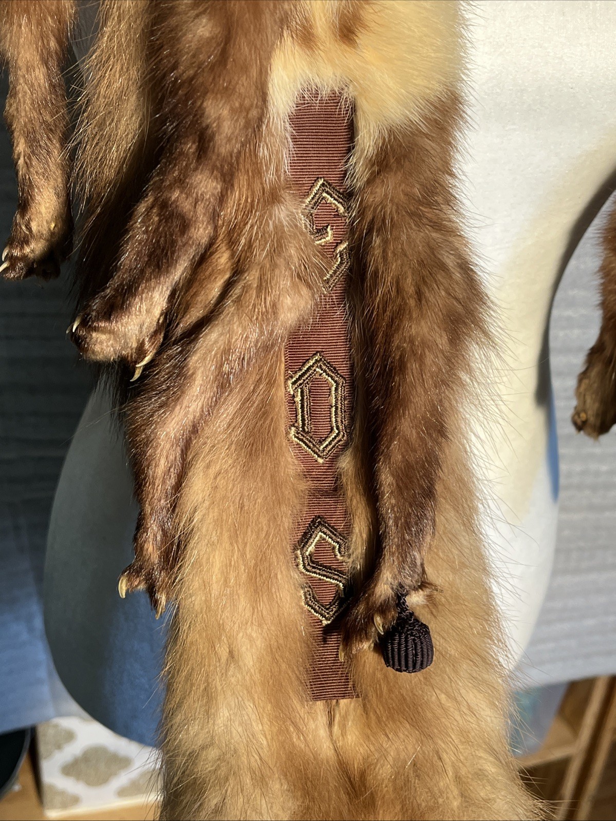VTG Genuine Collectible MINK SABLE FUR Wrap 3 FULL BODY PELTS Stole With CLIP