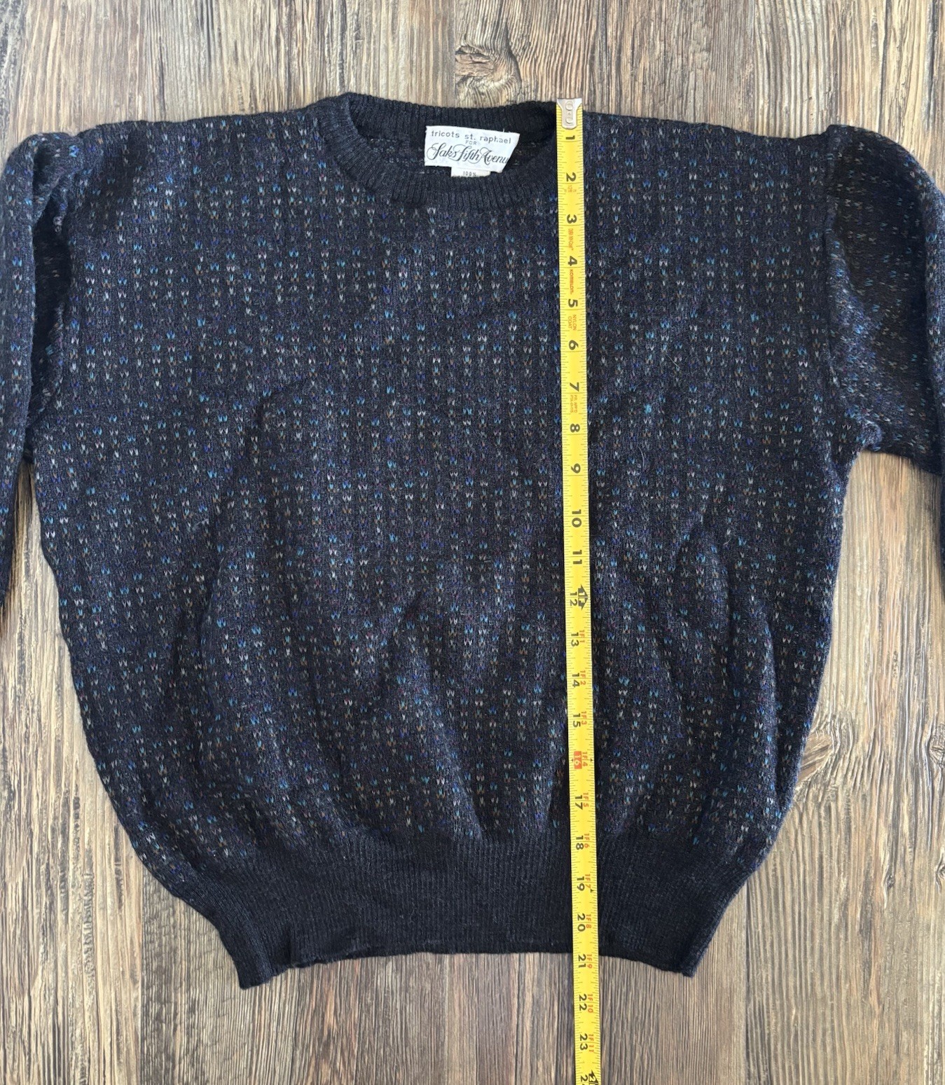 Vtg Tricots St Raphael For Saks Fifth Avenue 100% Wool Knit Sweater Womens M Blk