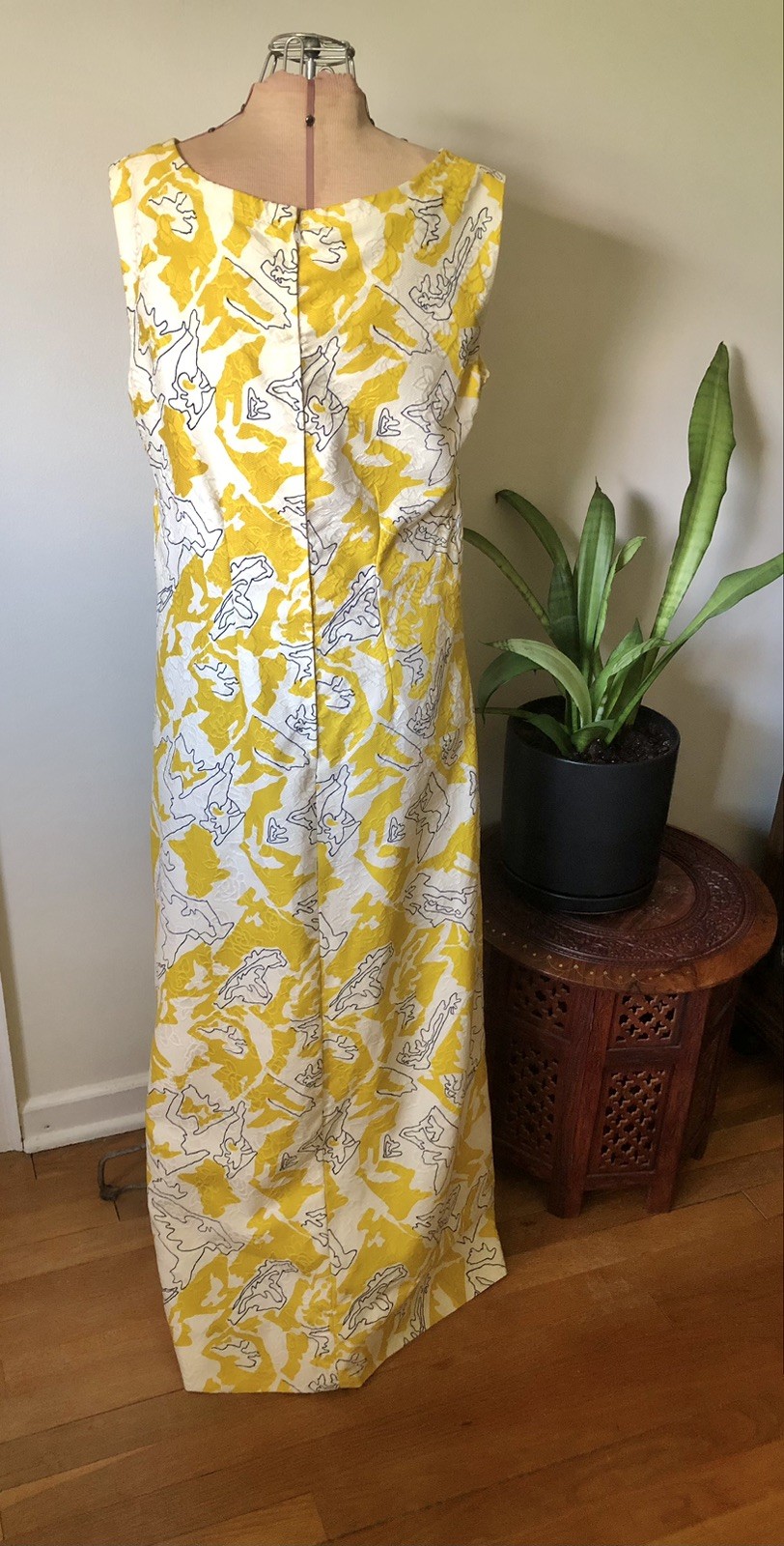 Mid Century Abstract Yellow, White, & Navy Blue Maxi Dress, M