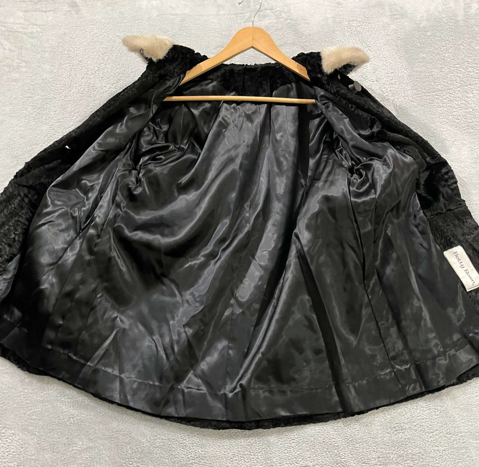 Vintage Betty Rose Coat Women Medium Fur Jacket Button Soft Old Money Preppy 80s