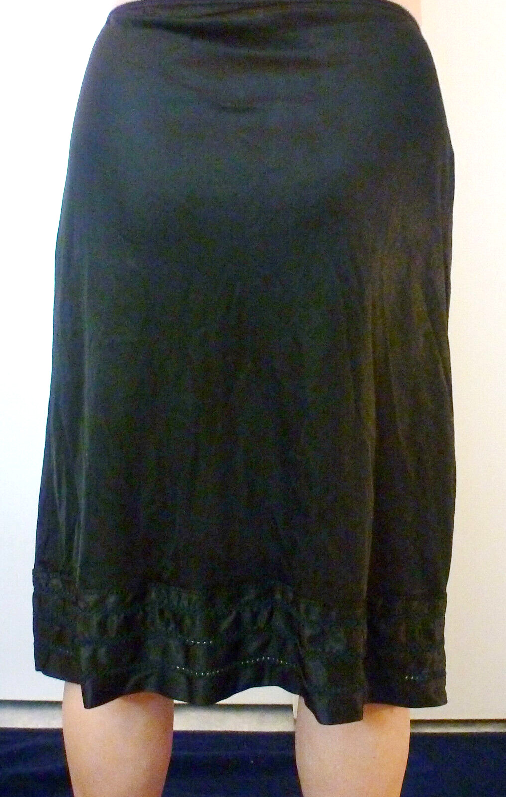 SEXY!!! FORTUNE VINTAGE BLACK SNIP-IT HEM HALF SLIP L XL EVC