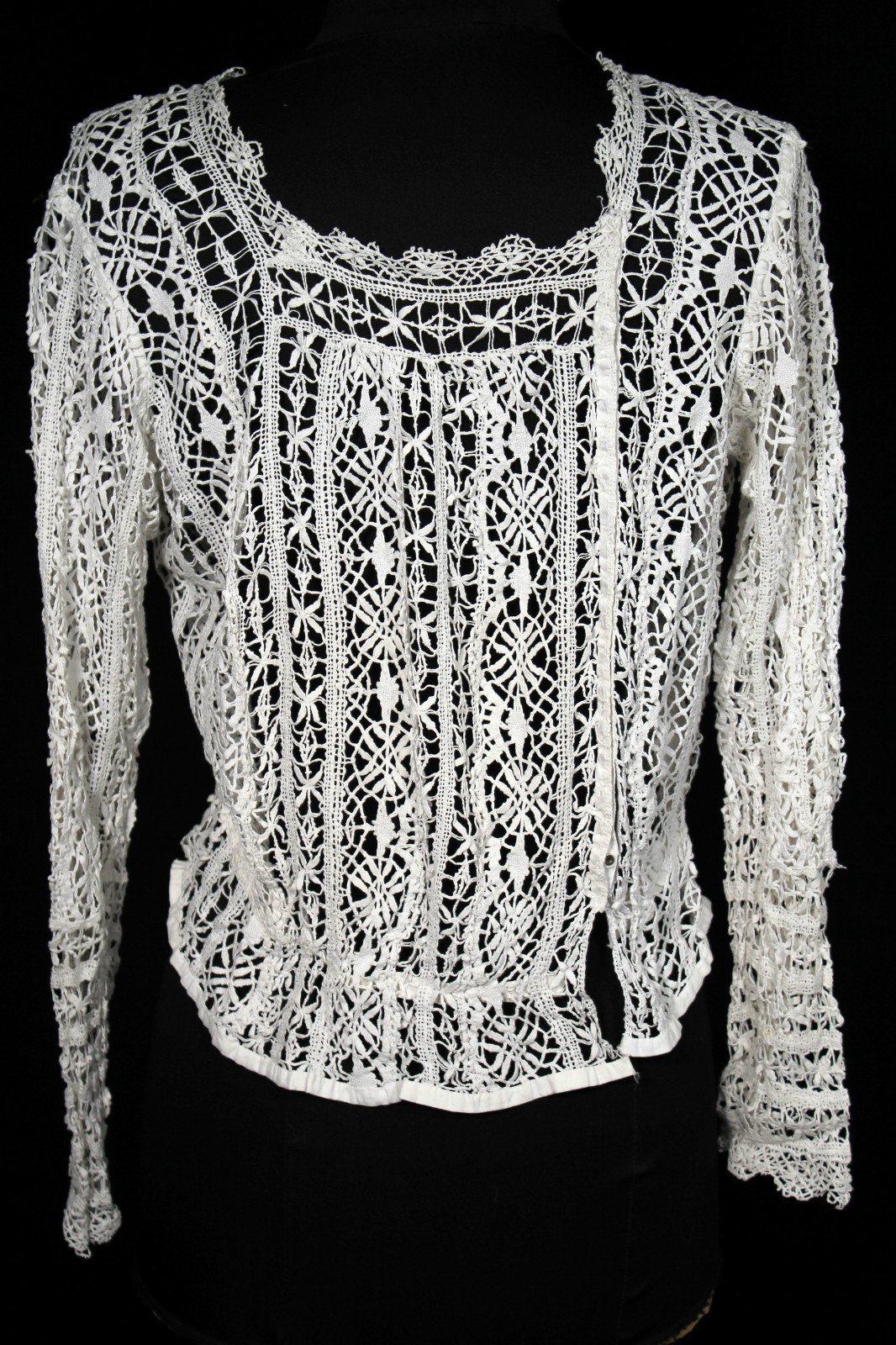 RARE FRENCH ANTIQUE VICTORIAN-EDWARDIAN ERA HAND MADE WHITE BLOUSE OUSE SIZE 38