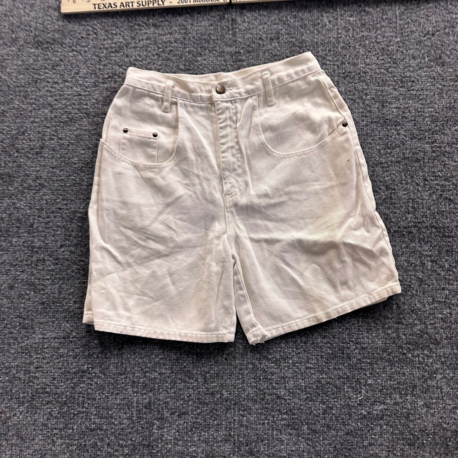 Made In The Shade Shorts Womens Size 9 White Denim High Waisted Vintage